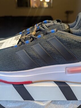 Men's Athletic Mesh Sneakers - Black